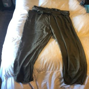 Green ankle pants. Size XL
